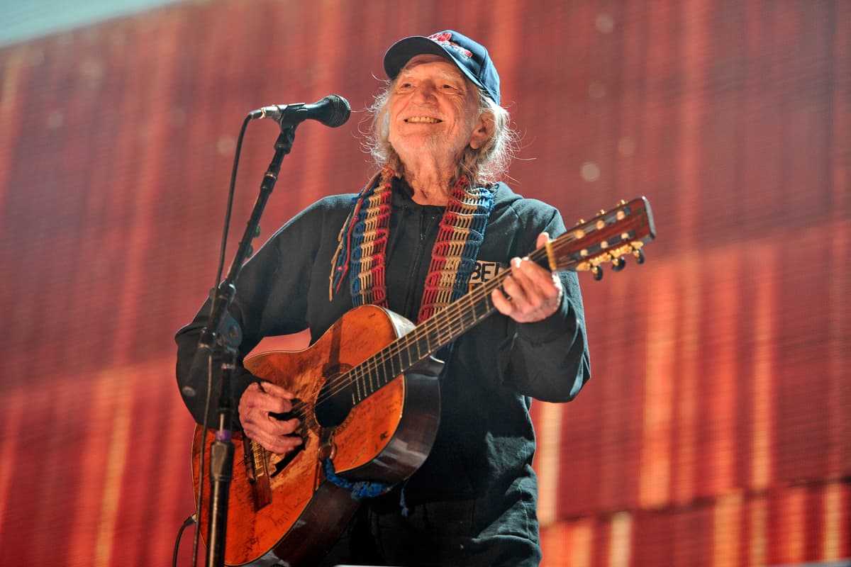 Willie Nelson's Luck Summit, Benefitting the Cannabis Voter Project